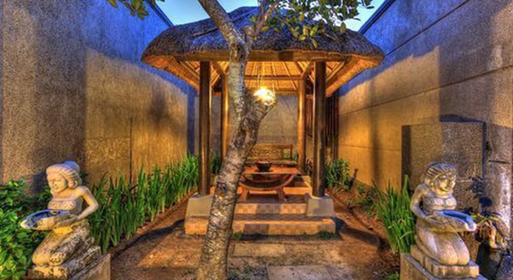 Bali Rich Luxury Villa 26/42