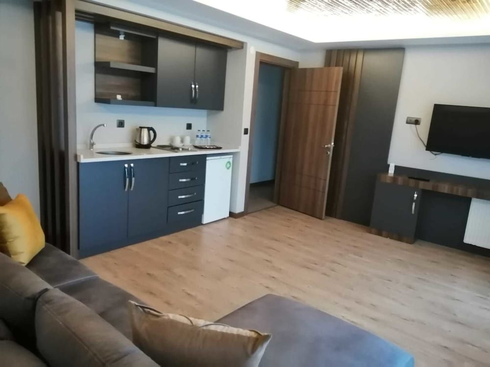Ferah Suites Hotel 17/28