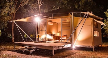 KARIJINI ECO RETREAT. 53/63