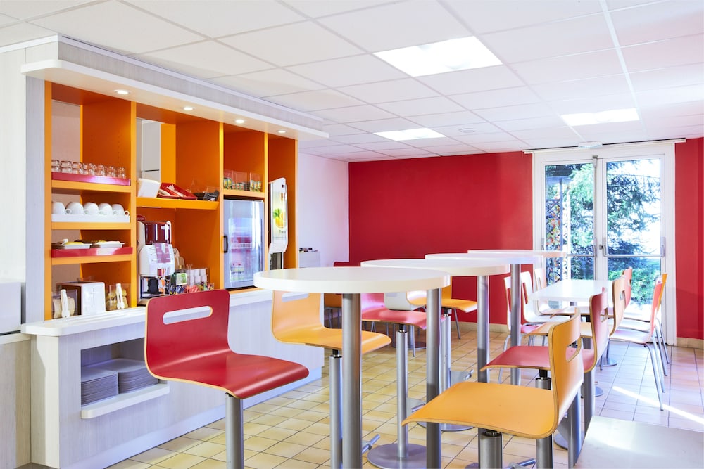 restaurant-cafeteria