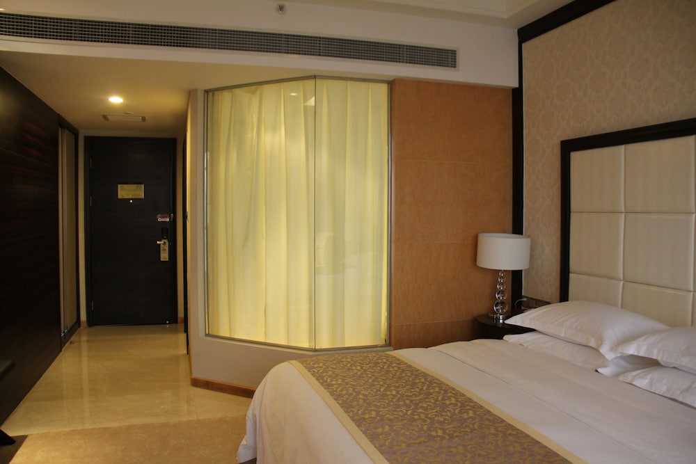 Ramada Plaza by Wyndham Weifang 14/29