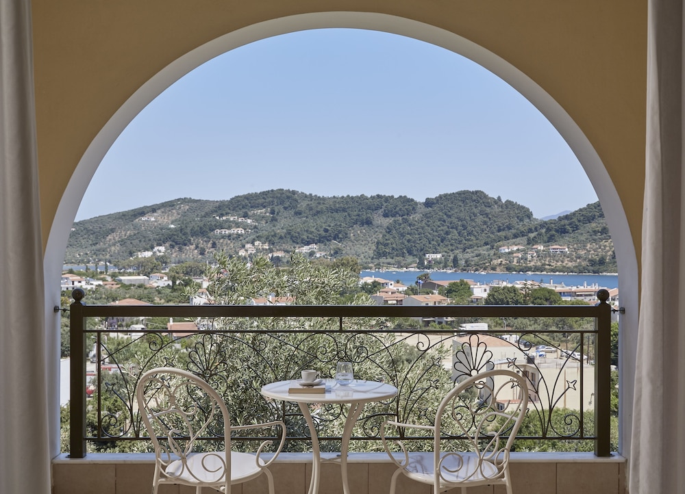 Skiathos Luxury Living 38/39