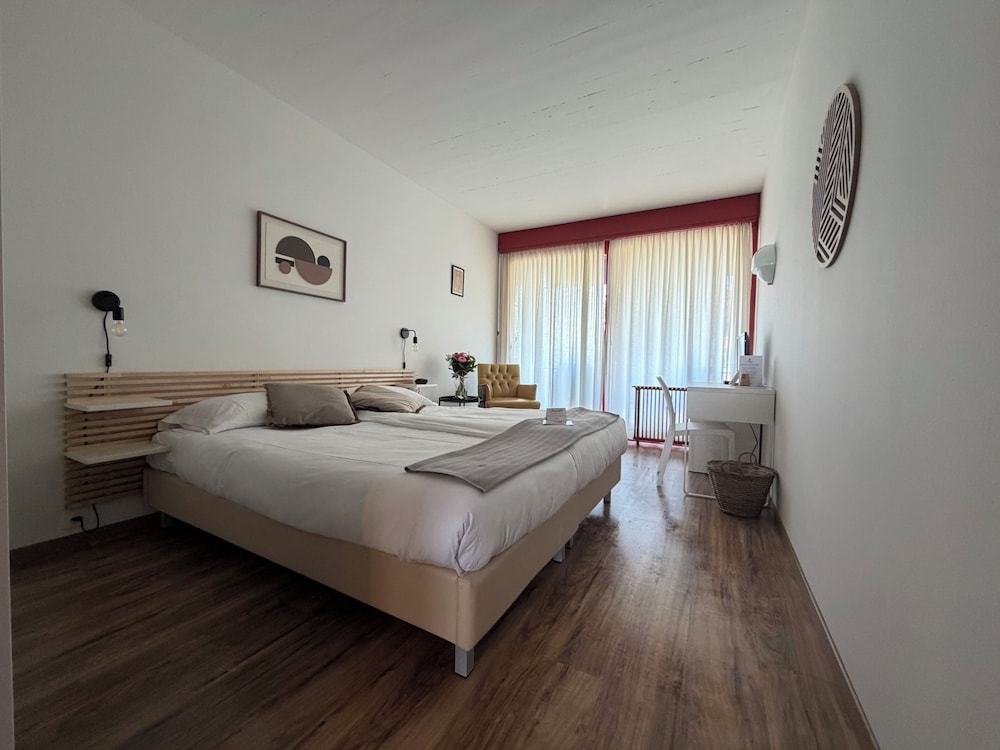 Hotel Serpiano 22/80