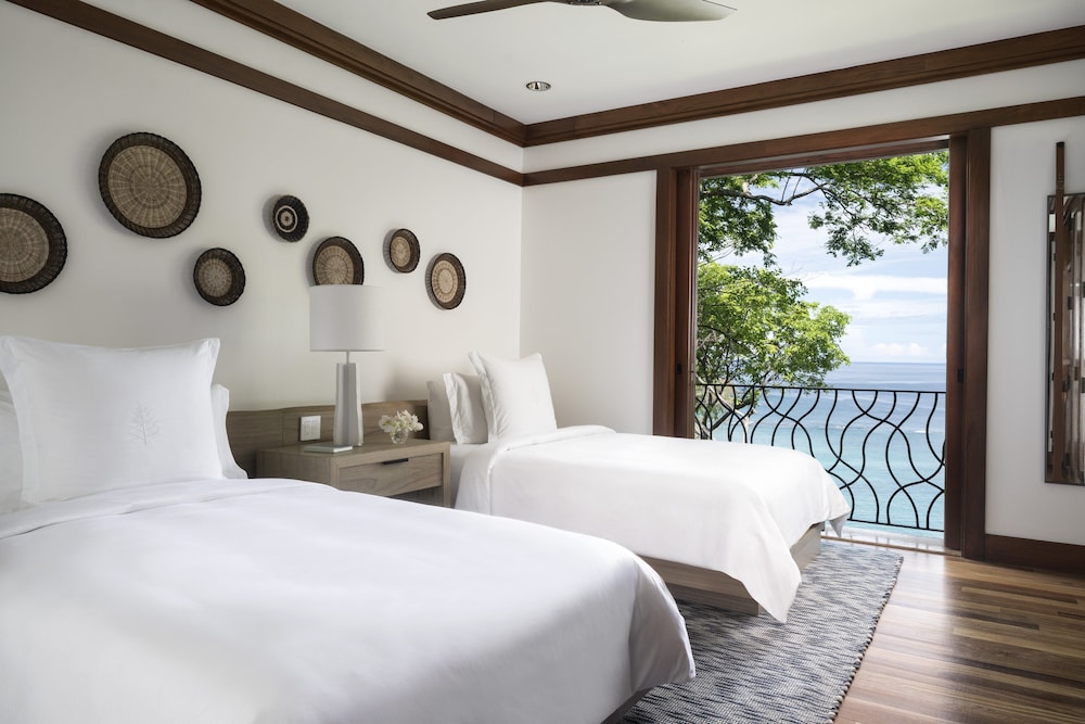 2 Bedrooms, Pacific, Residence, Suite, 2 King Beds