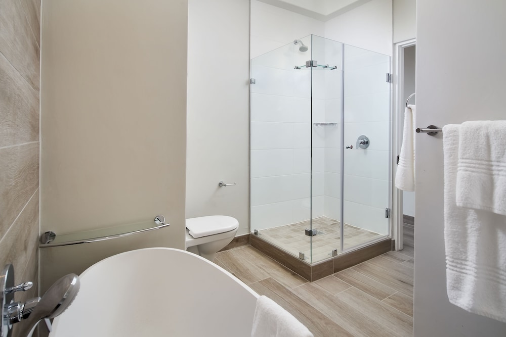The Regency Apartment Hotel Menlyn 15/40