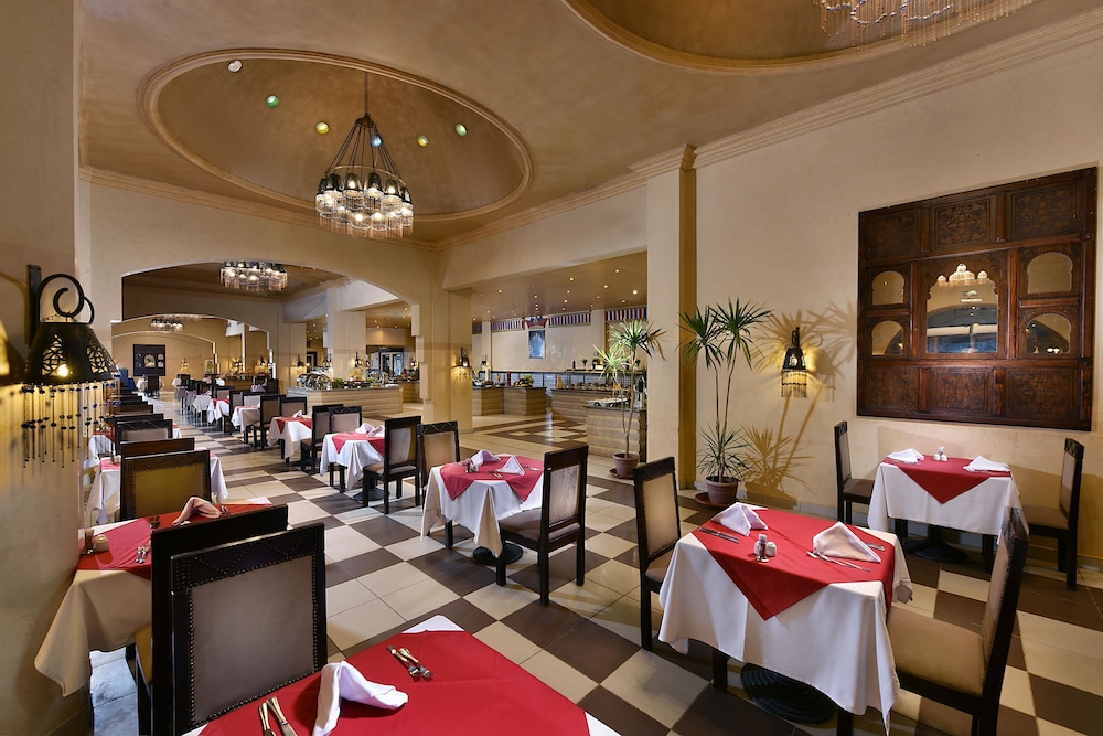 Swisstouch Oriental Resort Marsa Alam 38/50