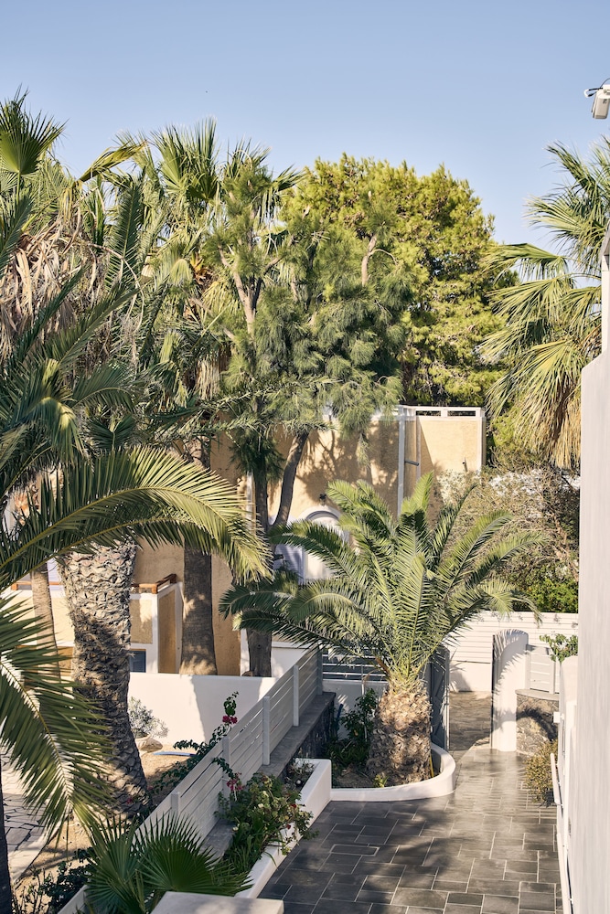 Meltemi Excelsior Suites And Spa 22/31
