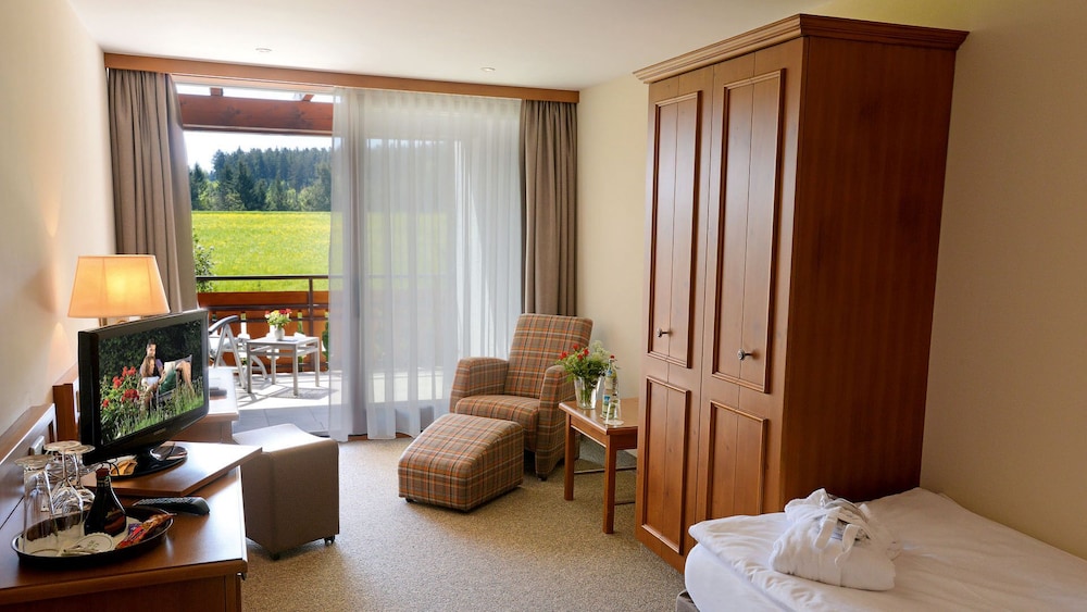 MD-HOTEL GRUENER WALD 13/48