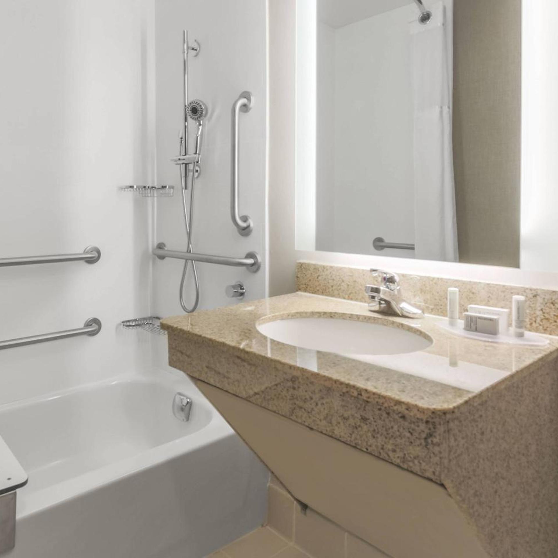 جناح بسرير كينج مع أريكة، Springhill Suites Austin North Parmer Lane 3/5