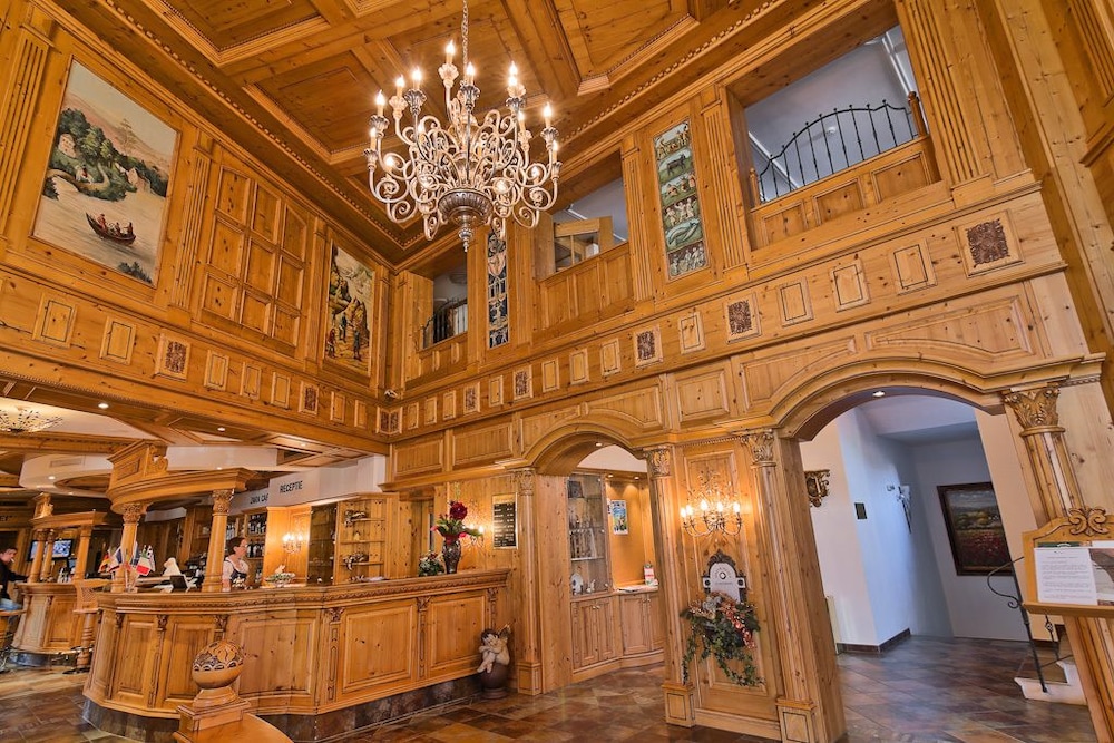 Mercure Sighisoara Binderbubi Hotel And Spa 74/83