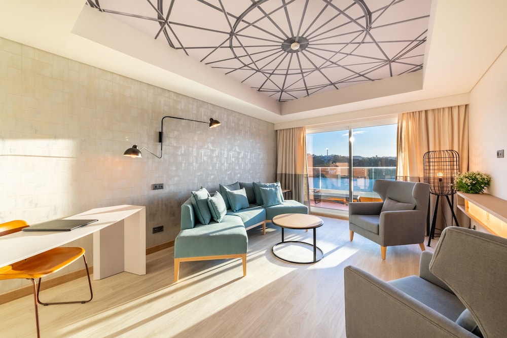 Pestana Douro Riverside 37/64