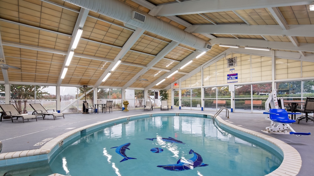 Best Western Carlton Suites 21/42