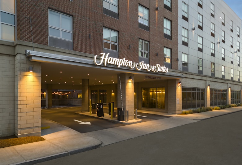 Hampton Inn And Suites Worcester Ma 7/65