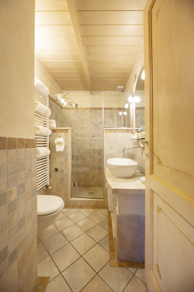 Antica Torre Del Nera 71/74