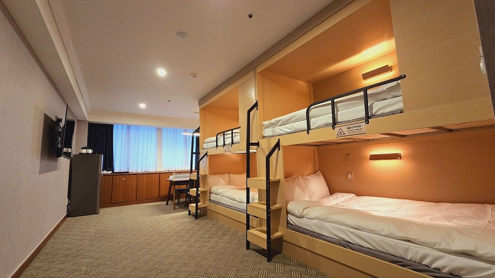 Koreana Hotel 26/64