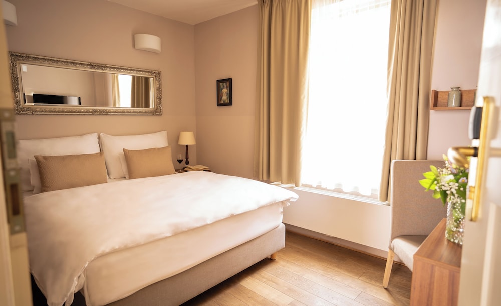 غرفة سوبيريور، Hotel Golden Key Prague 5/10