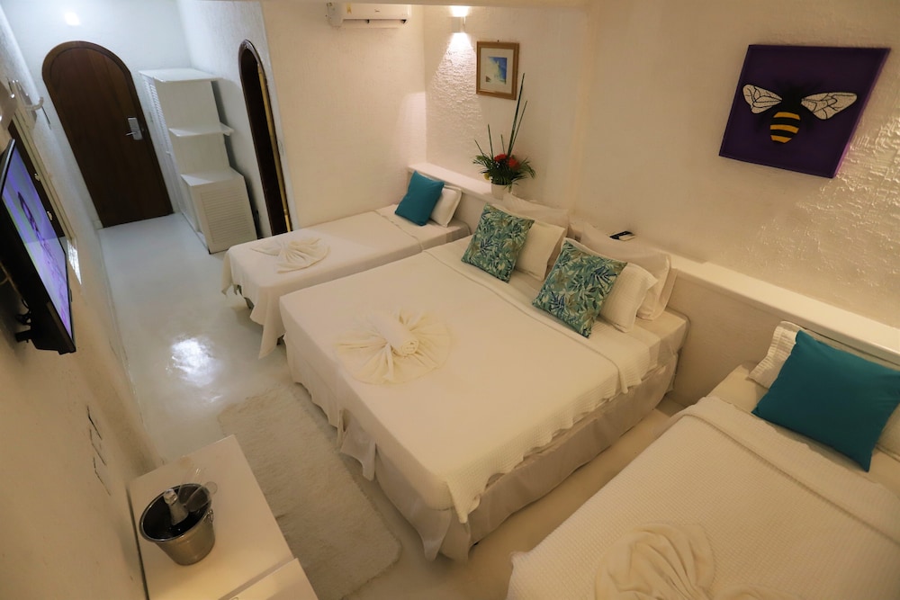 LUXURY, SUITE