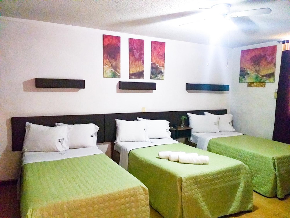 Hotel Trevi 17/36
