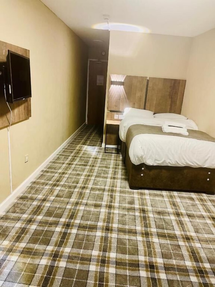 Hylands Hotel 19/37
