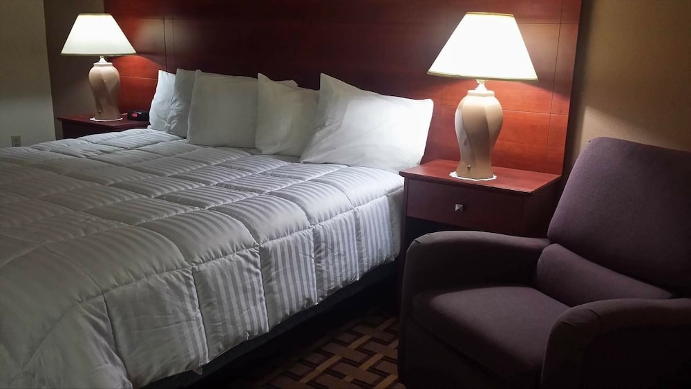 Baymont by Wyndham Paducah 6/18