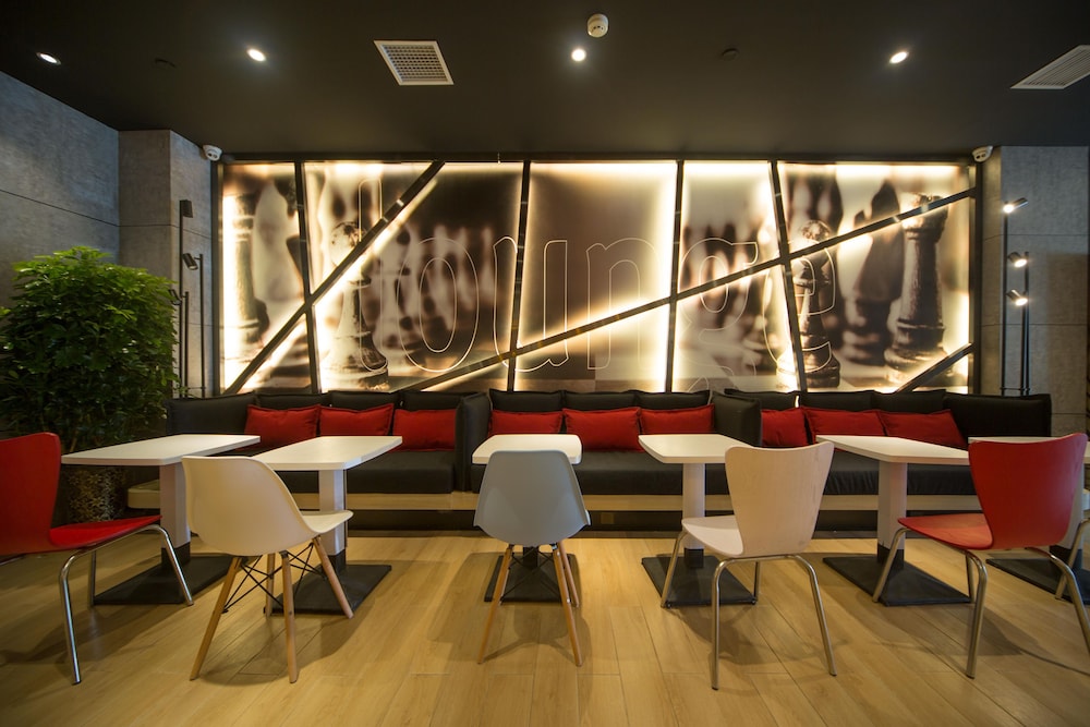 Ibis Lanzhou Dongfanghong Plaza Hotel 51/69