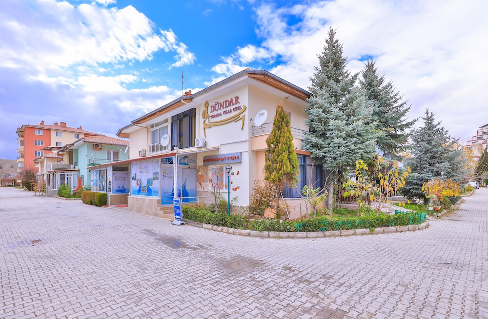 Dundar Termal Villa Otel 38/48