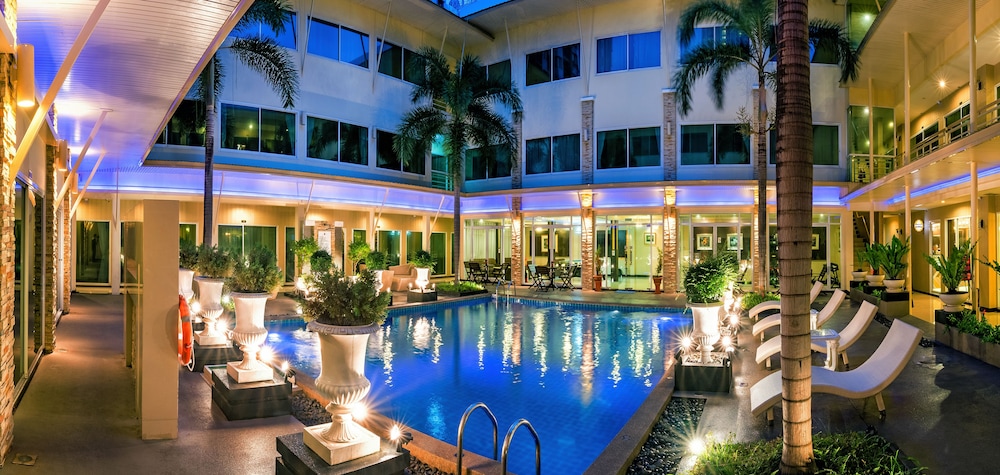 Qiu Hotel Sukhumvit 43/50