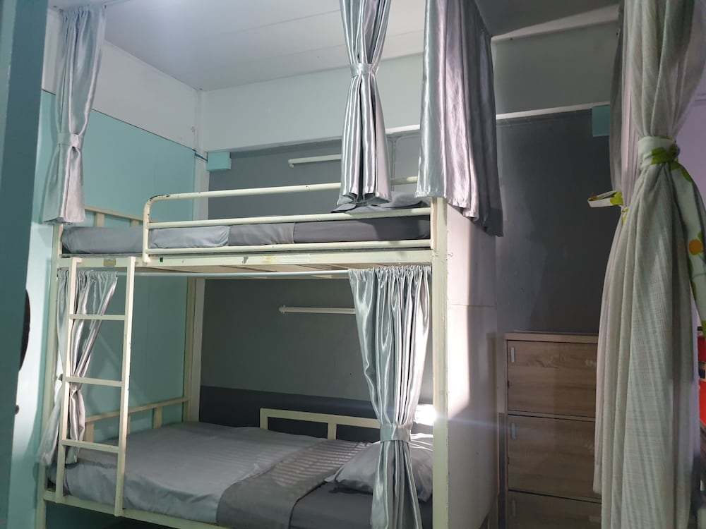 Me U 2 Hostel - Adults Only 41/41