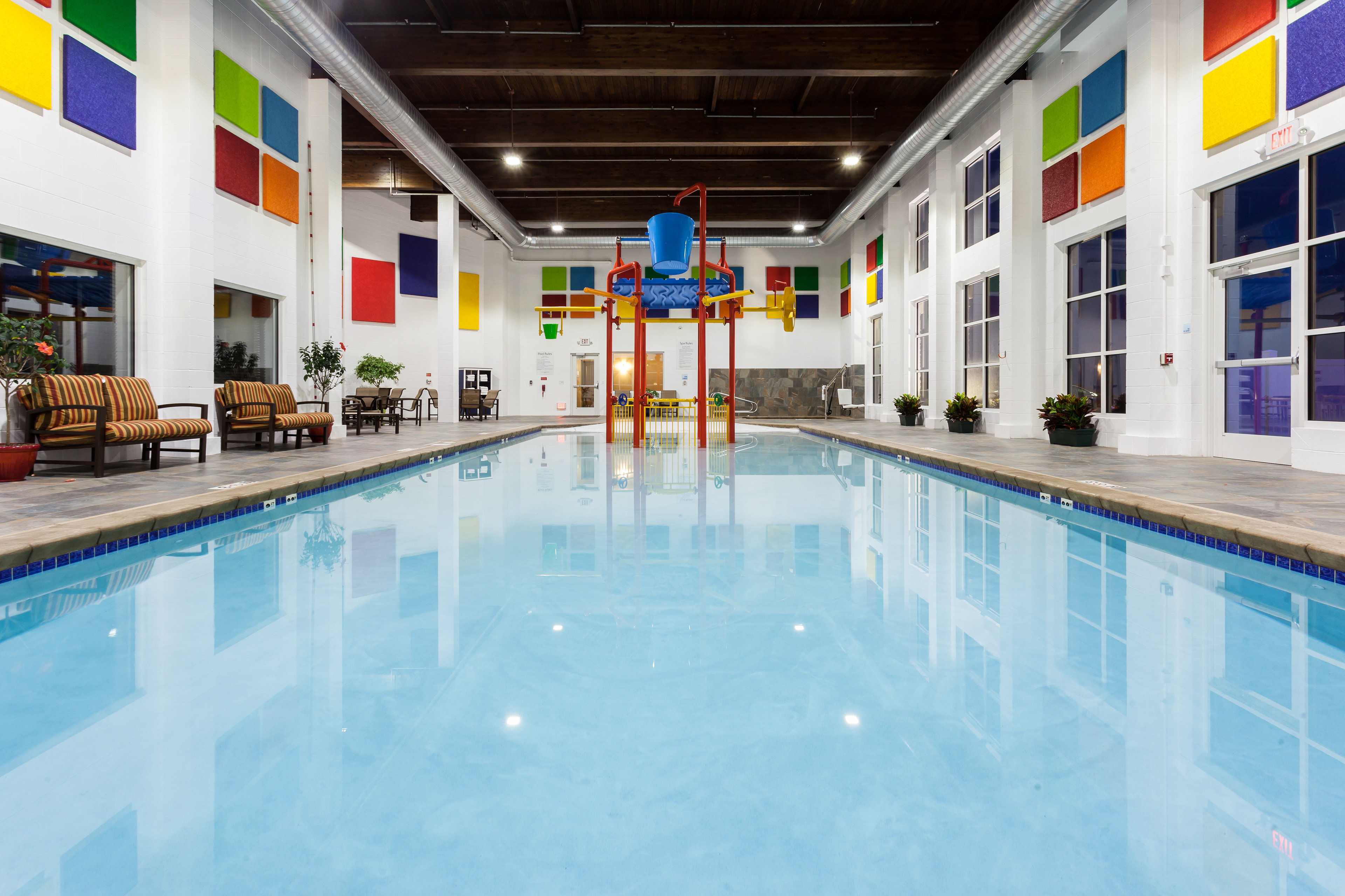 Holiday Inn Express Hotel And Suites Rapid City 8/78