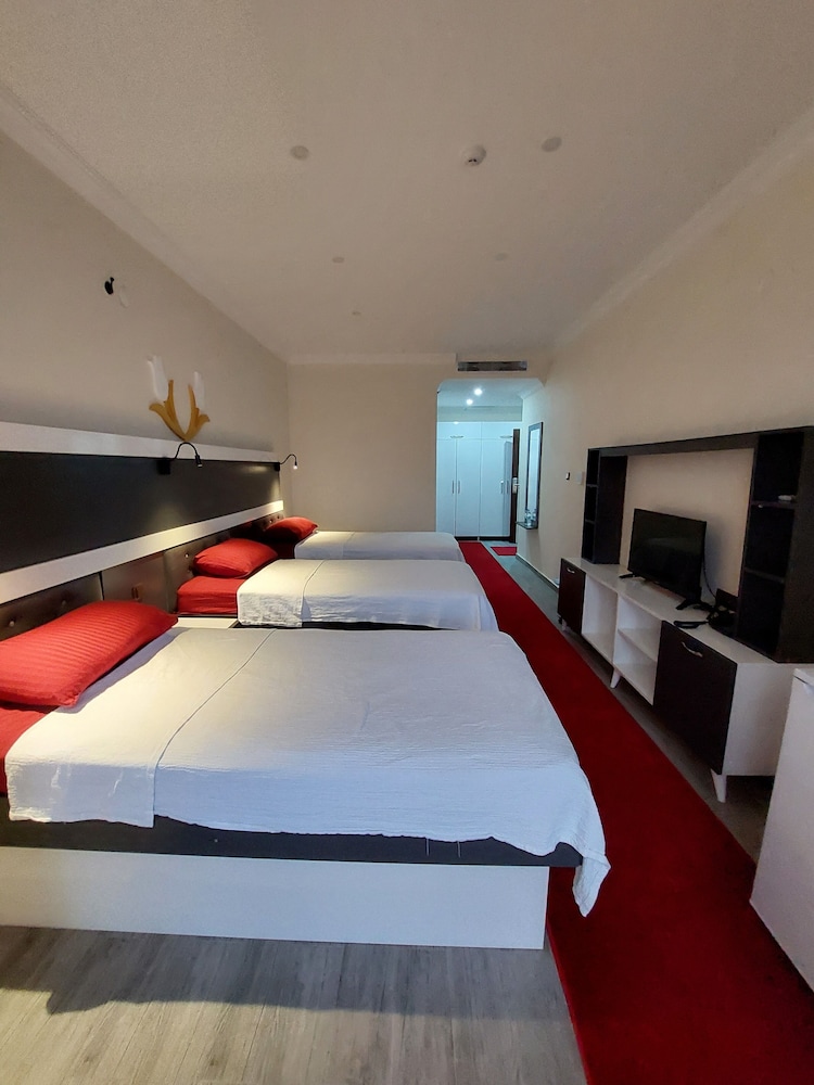 Yayla Palas Hotel 2/7
