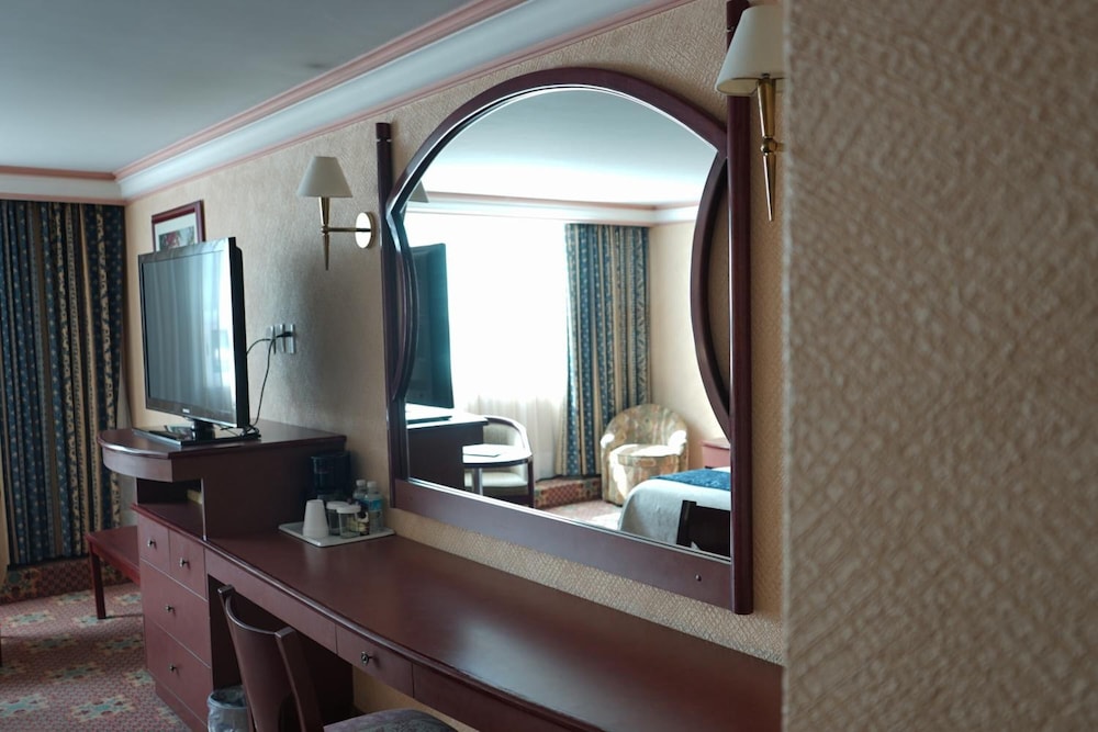 Hotel Monaco 27/62