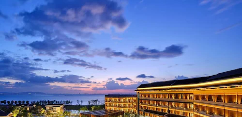 Hualuxe Suzhou Bay Hot Spring Resort 69/72