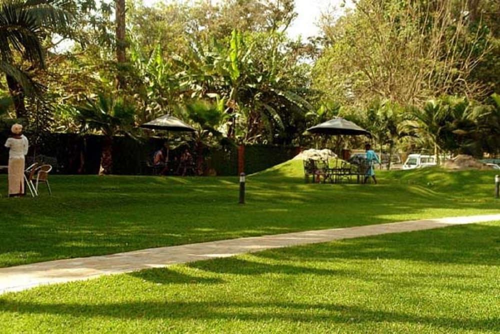 Kibo Arusha Palace Hotel 80/85