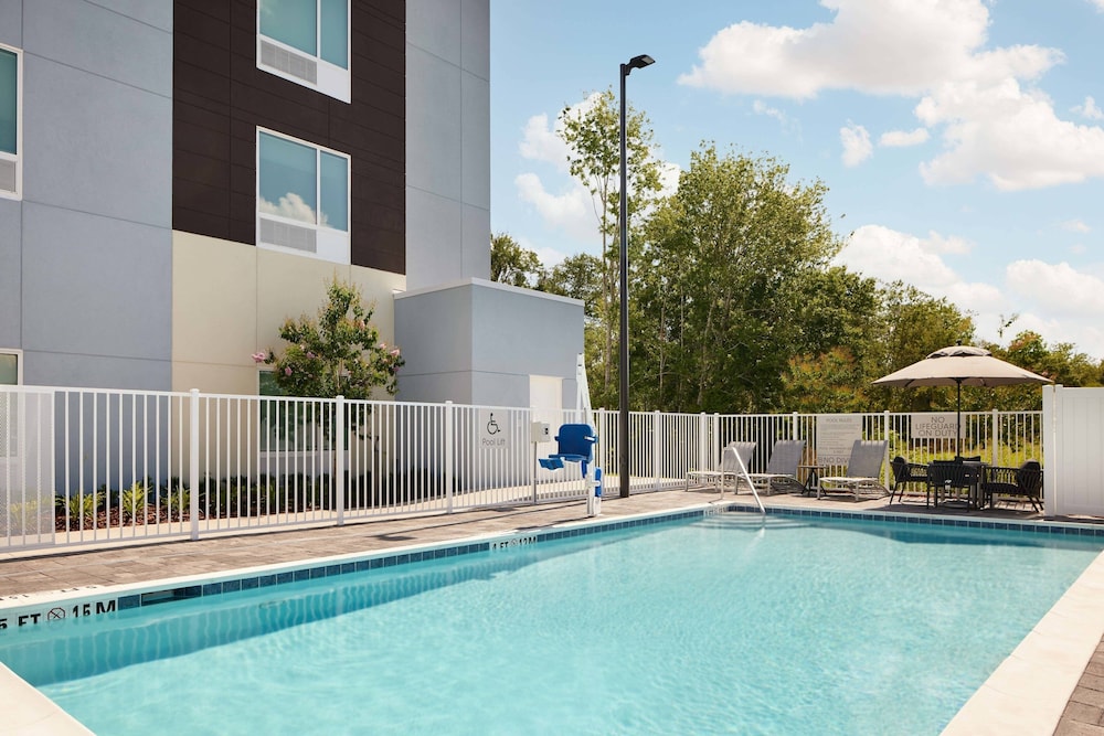 TownePlace Suites by Marriott Plant City 2/48