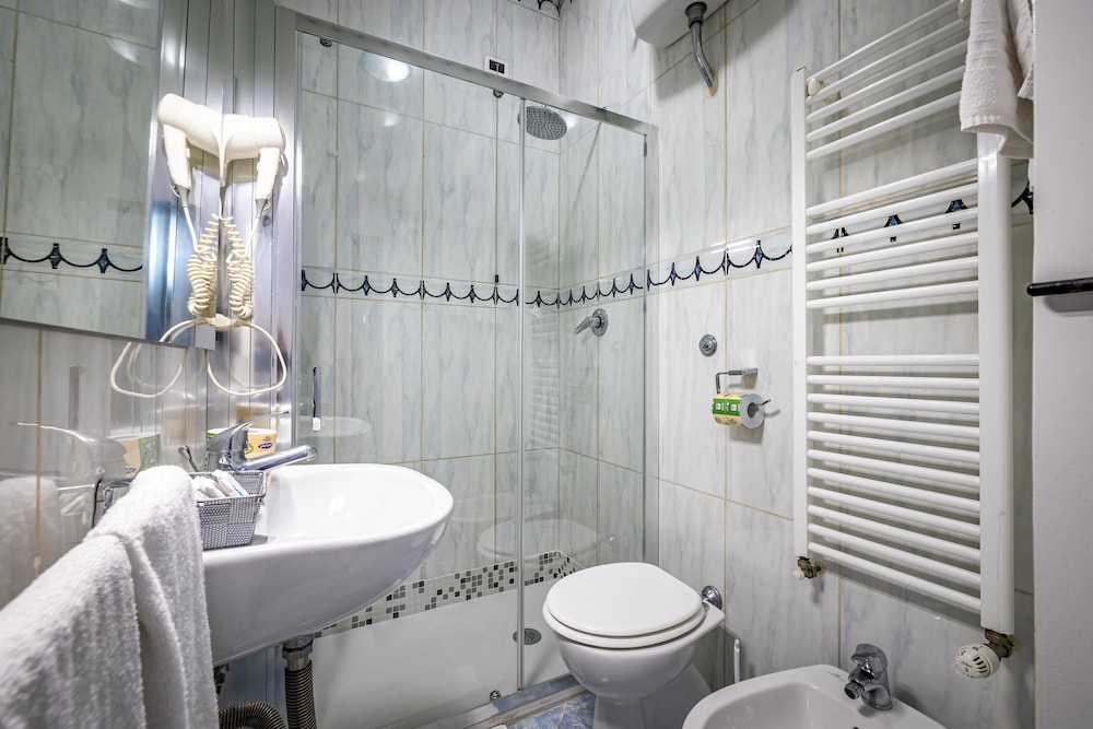 Hotel Veneto 57/60
