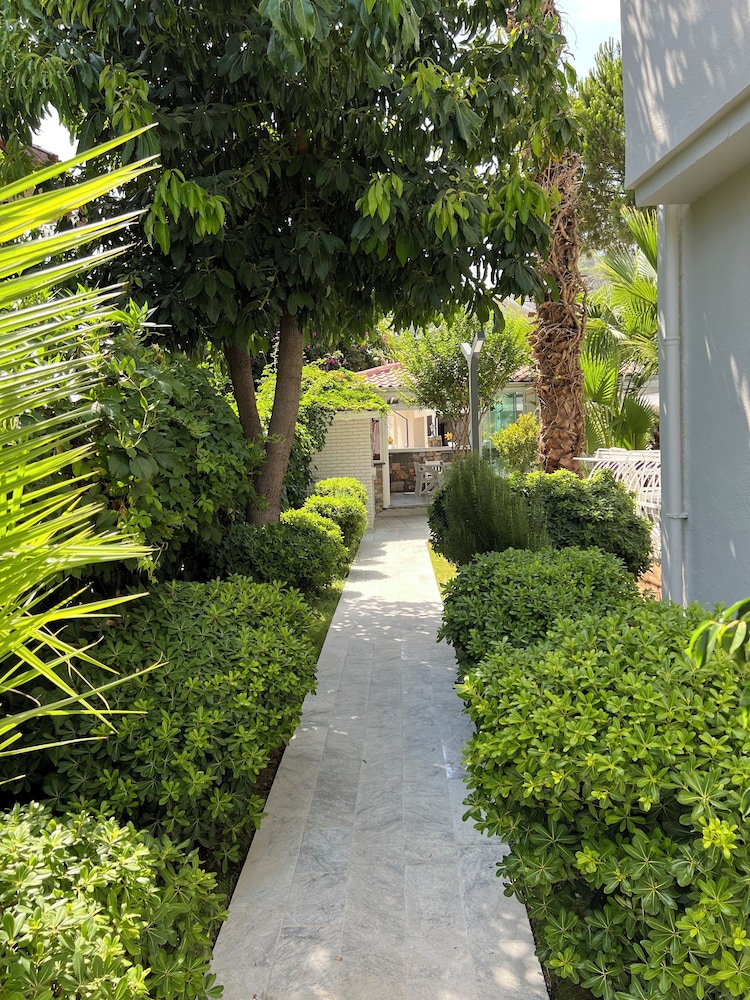 Selya Apart Hotel 40/50