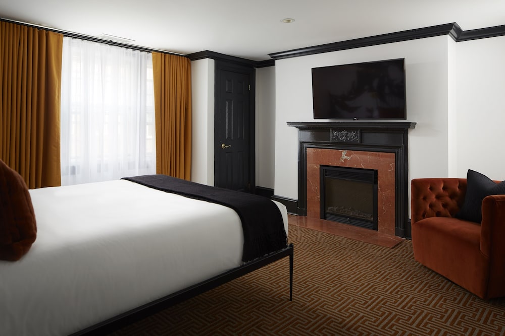 غرفة ديلوكس بسرير كوين، Rittenhouse 1715 6/10