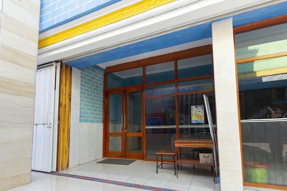OYO 3720 Homestay Gayatri Janti 4/27