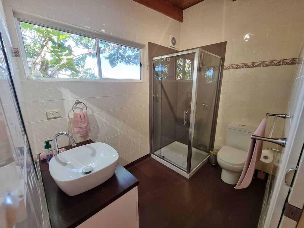 CLANDULLA COTTAGES 47/50