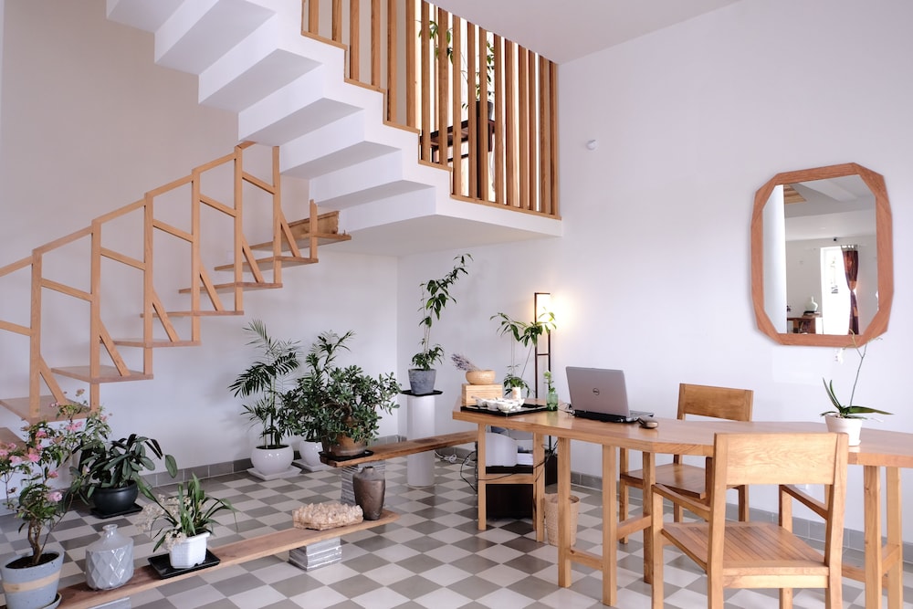 Lu Tan Villa 58/72