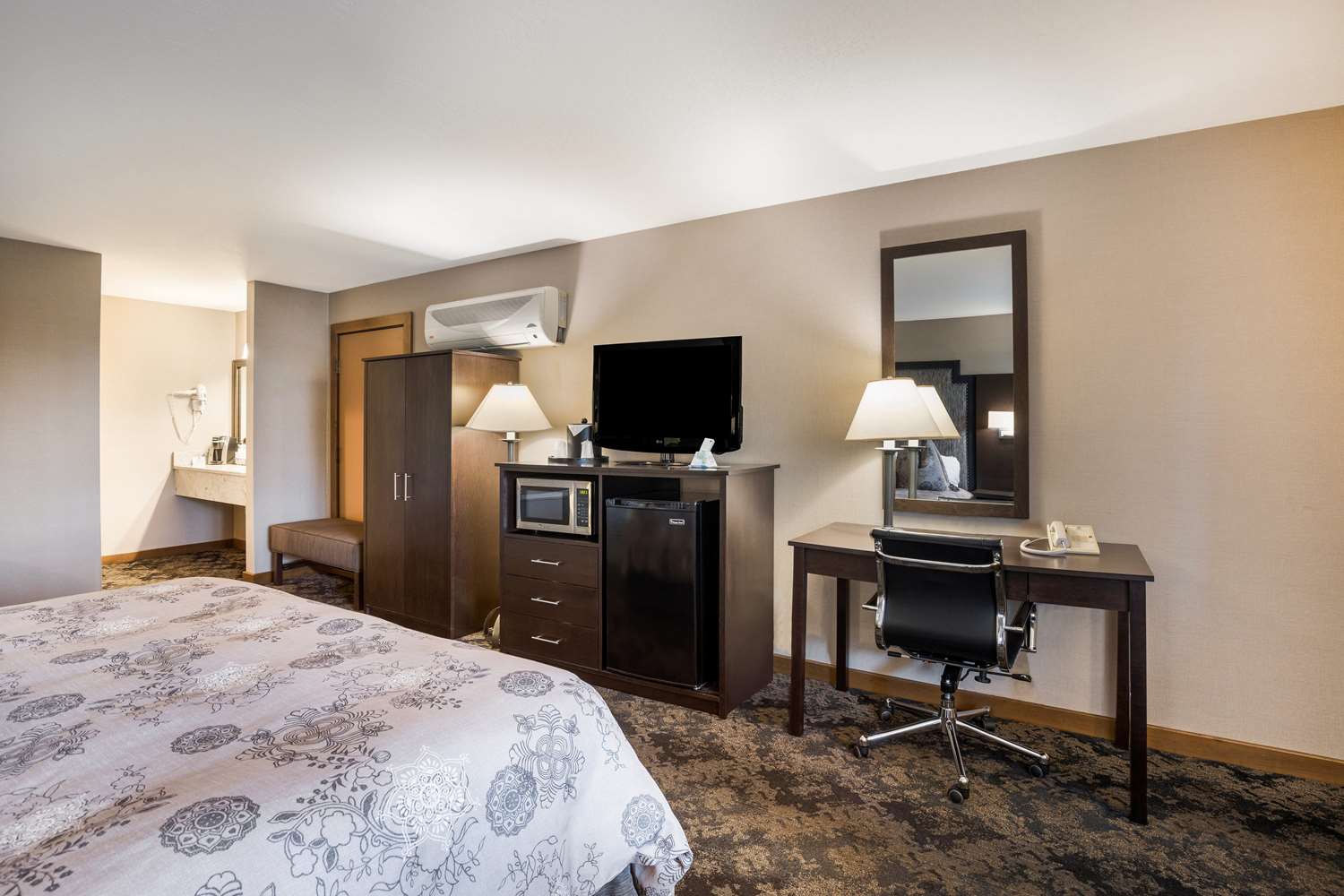 Best Western Windsor Inn 11/30