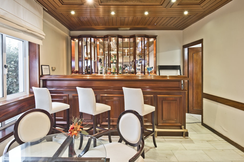 Golden Tulip Porto Gaia Hotel 51/68