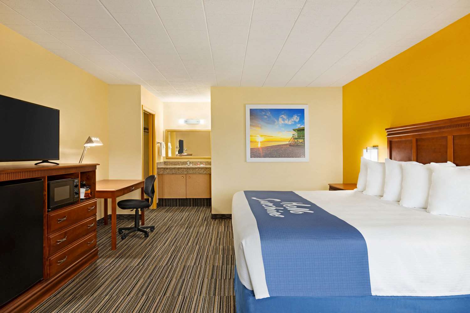 Days Inn by Wyndham Oak Ridge Knoxville 5/16