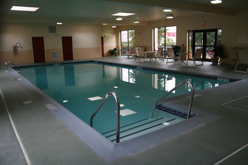 Hampton Inn Woodbridge 3/58