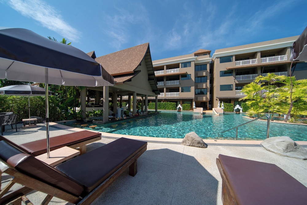 Maikhao Palm Beach Resort 59/65