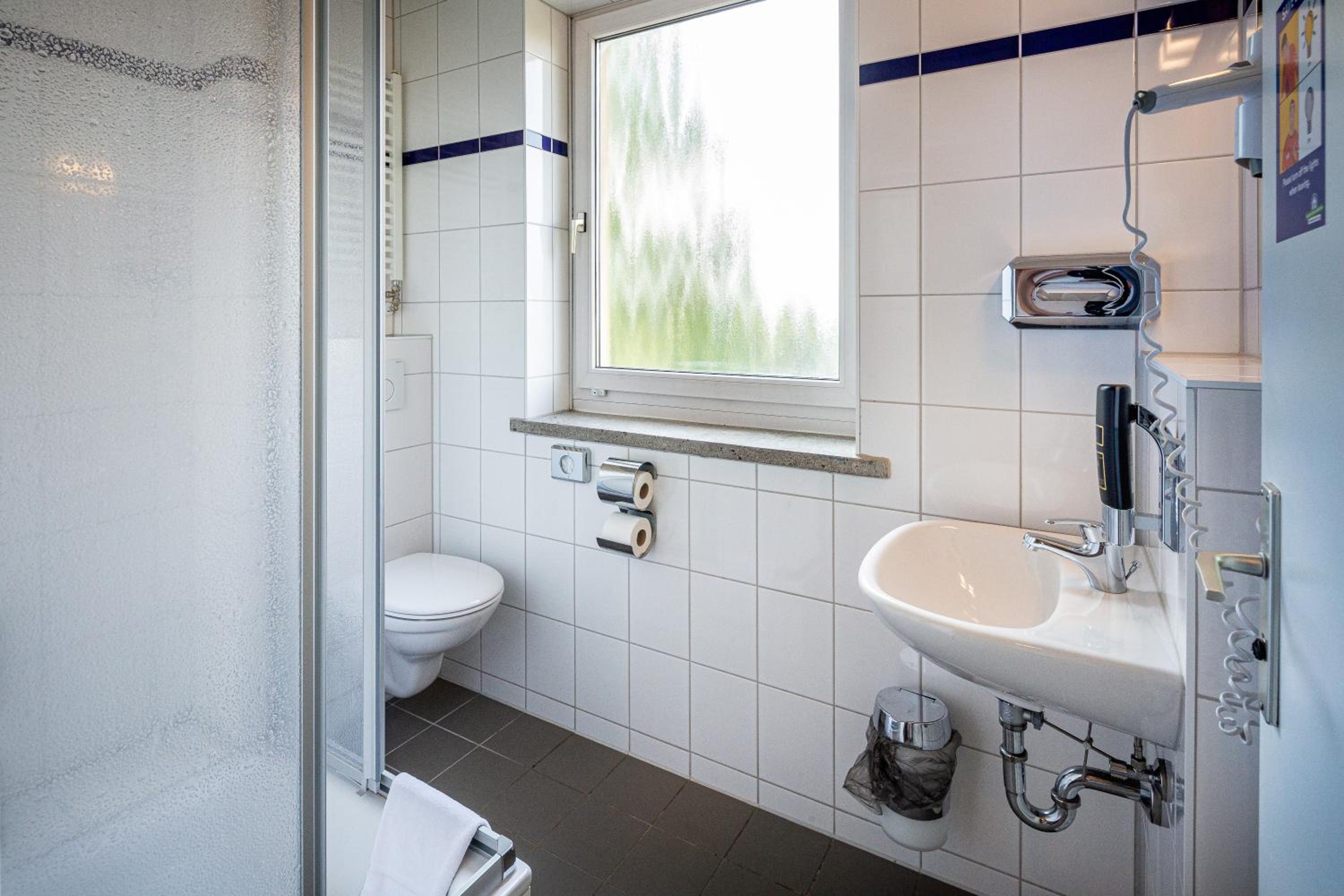 غرفة ثلاثية، a&o Hostel Weimar 10/10