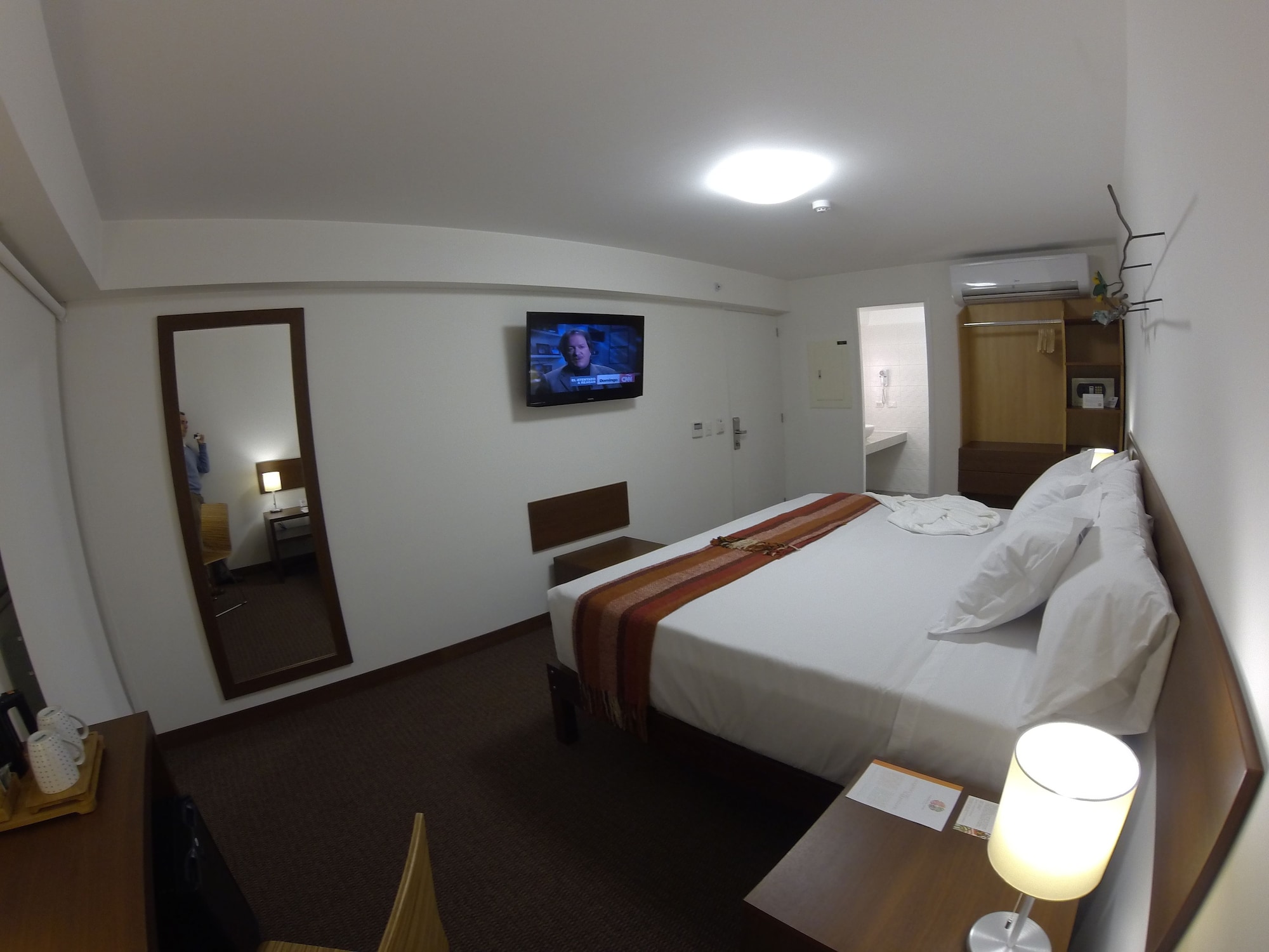 SUPERIOR, DOUBLE BED