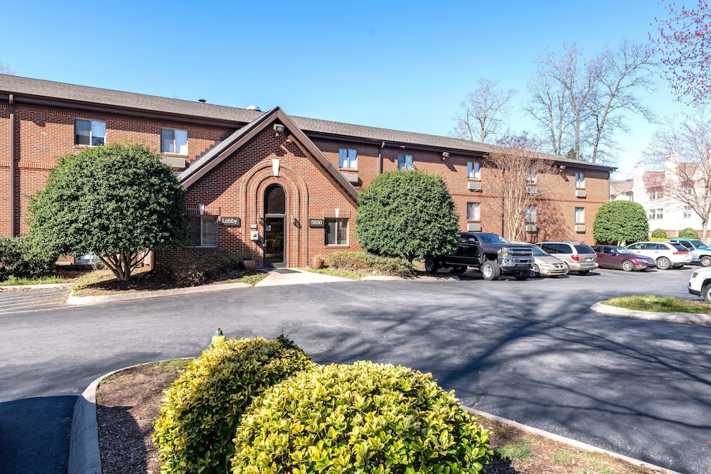 Studio6 Suites Charlotte, NC - Tyvola Rd/Executive Park 38/50