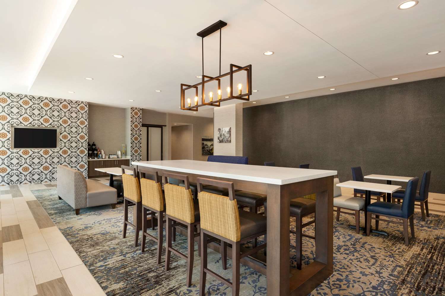La Quinta Inn Suites By Wyndham Rock Hill 52/61