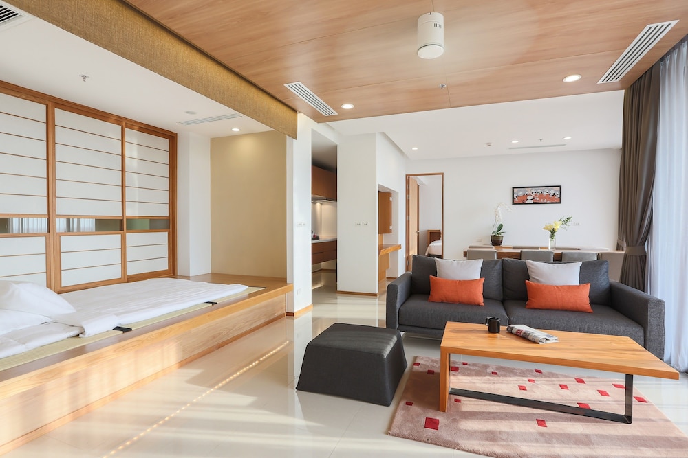 Eastin Tan Hotel Chiang Mai 56/78